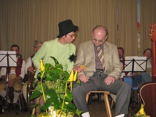 Bauer und Bäuerin im Theater