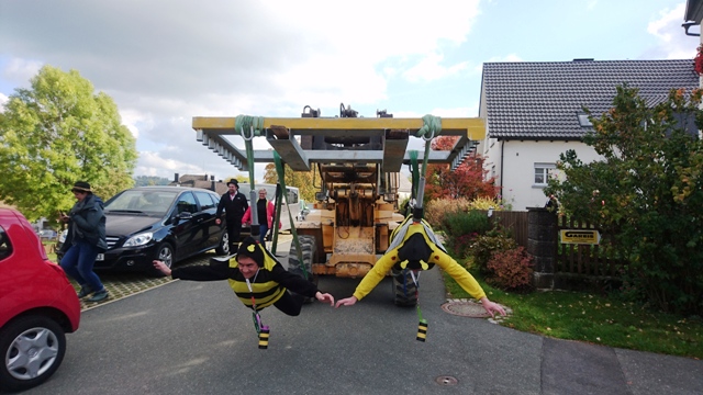 Kerwa2019 Die Bienen fliegen ein